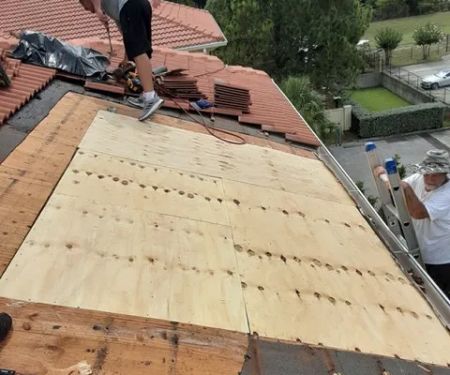 Green Minority Contracting and Roofing