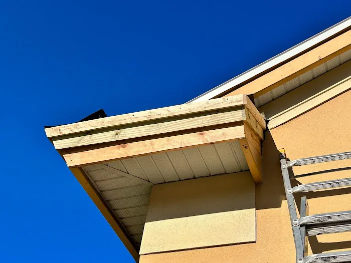 Mitchell and Sons Roofing Picture 7