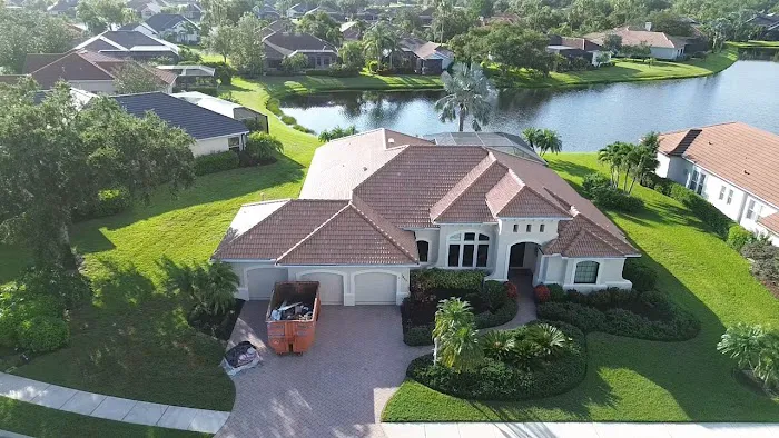 Alligator Roofing & Gutters Picture 1