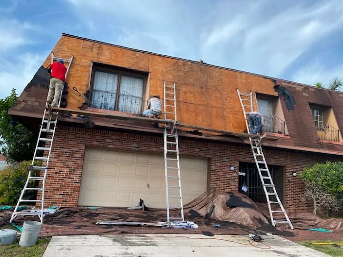 Chappelle Roofing LLC Picture 1