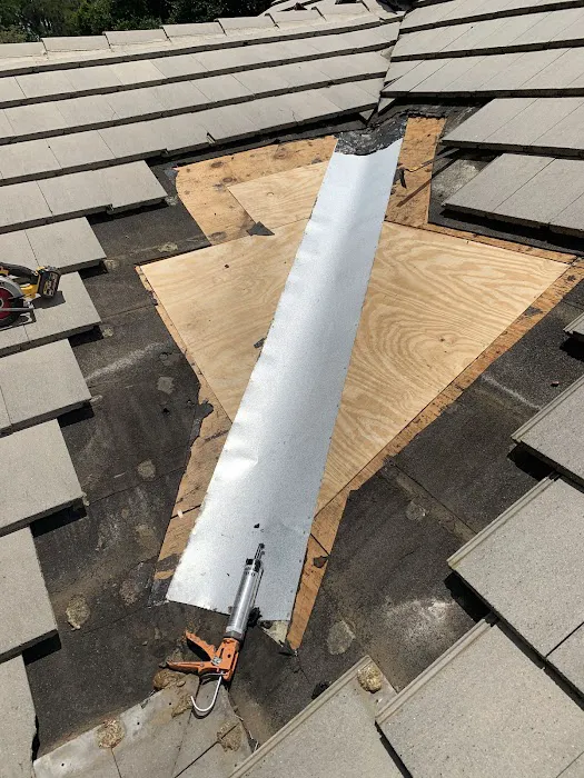 Amen Roofing & Gutters Picture 3