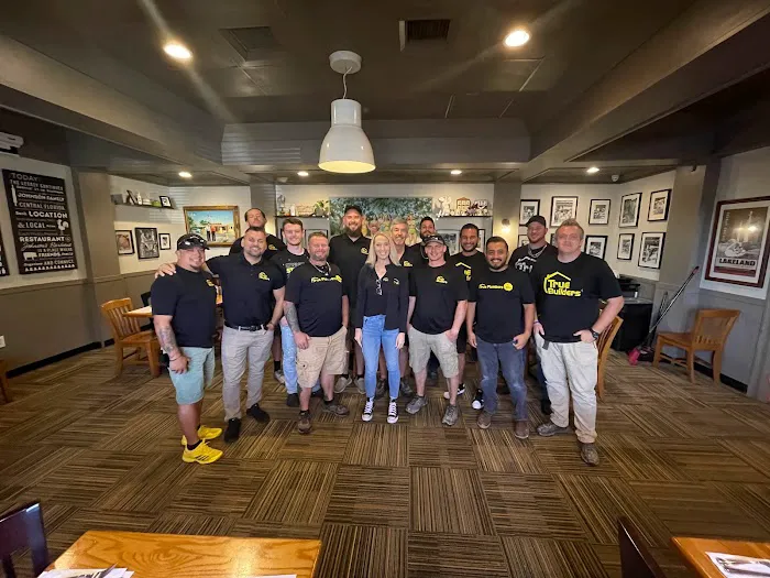 True Roofers Picture 4