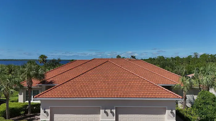 HD Roofing & Solar Picture 1