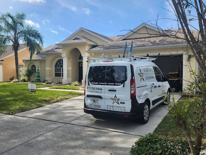 Five Points Roofing Picture 3