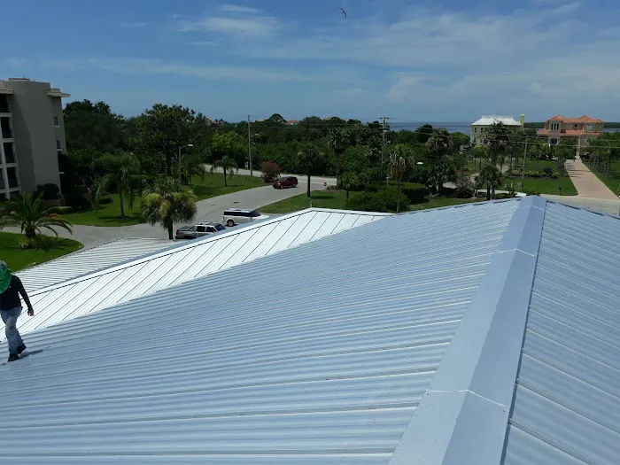 Leprechaun Roofing LLC Picture 1