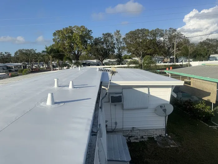 Community Roofing of Florida Picture 1