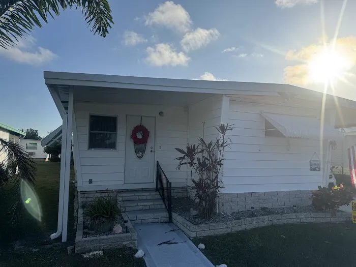 Community Roofing of Florida Picture 3