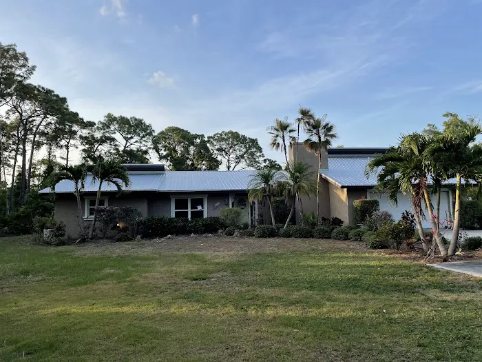 AKVM Roofing Company Picture 2