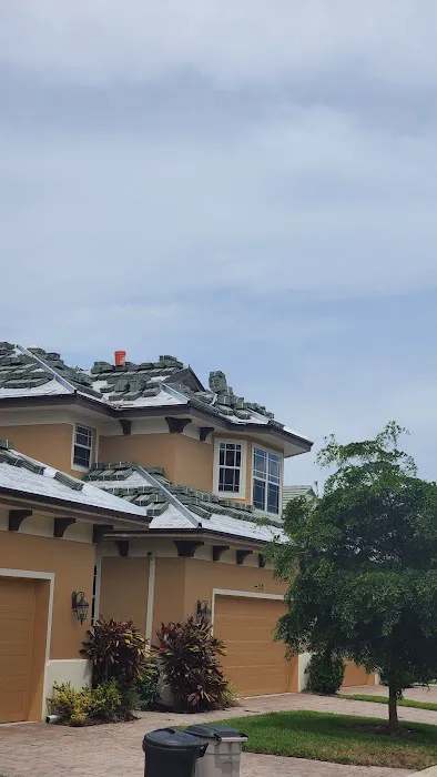 AKVM Roofing Company Picture 10