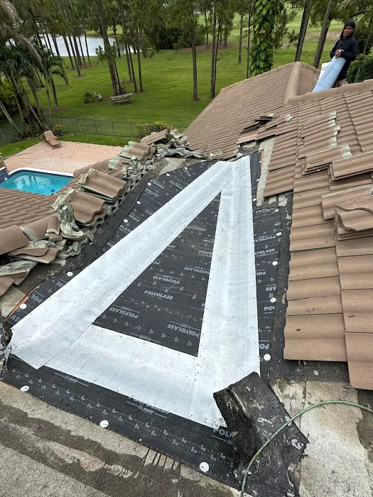 Dream Team Roofing Picture 9