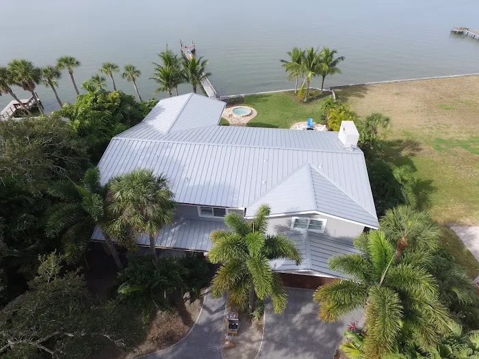 Alvarez Roofing Services Picture 2