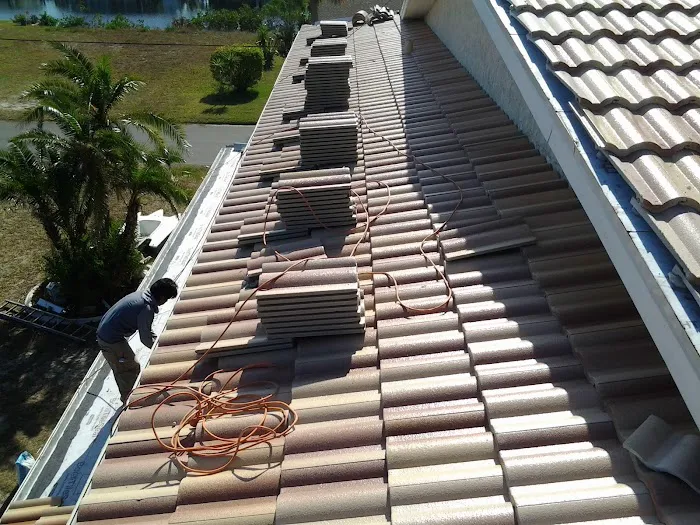 Handyman Roofing Picture 9