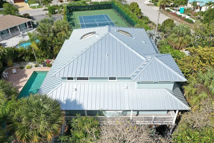 Holmes Roofing LLC Picture 7