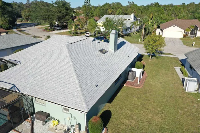 Holmes Roofing LLC Picture 10