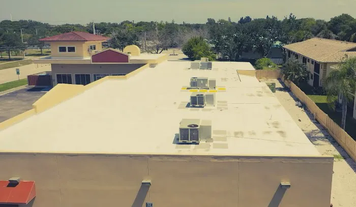 Holmes Roofing LLC Picture 1