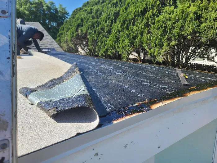 S.G. Roofing and Restoration Picture 3