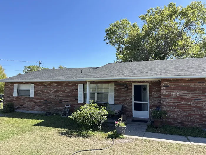 Mike Lombard & Son Roofing Picture 3