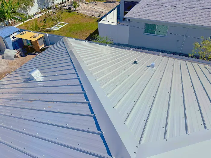 RidgeMax Roofing Picture 1