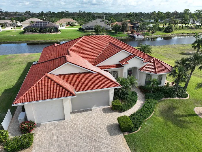 Right Now Roofing & Solar - Tampa Picture 4