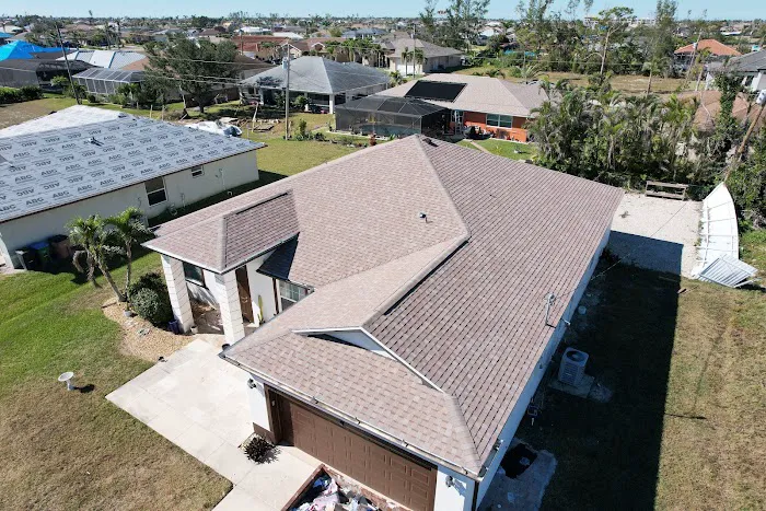 WOODSTONE ROOFING Picture 4