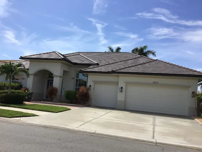 AKM Roofing Picture 2