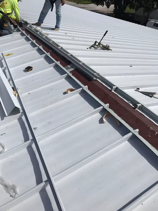 Robert Binns Roofing Inc. Picture 7