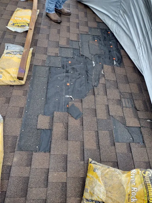 Robert Binns Roofing Inc. Picture 9