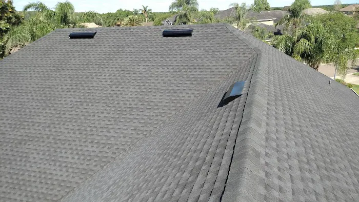 ROMEO'S ROOFING LLC Picture 2