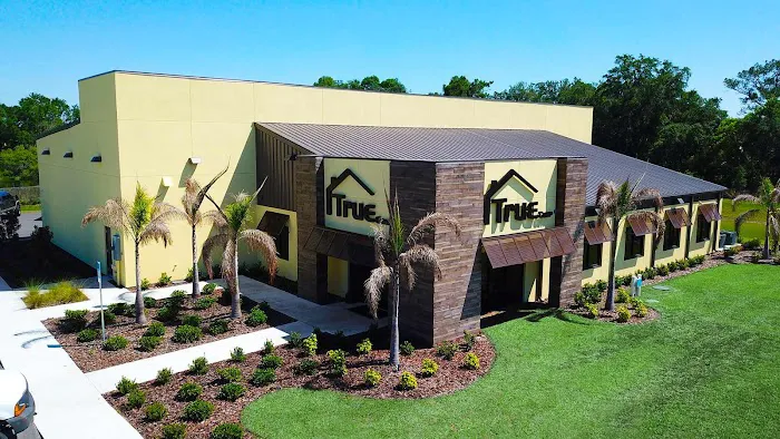 True Roofers Picture 10