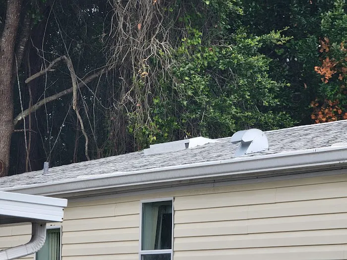 Cedar Cove Roofing LLC Picture 3