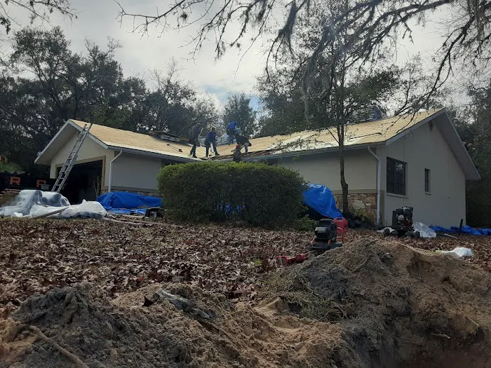 Curry's Roofing LLC Picture 10