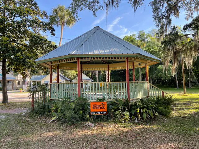 Curry's Roofing LLC Picture 9