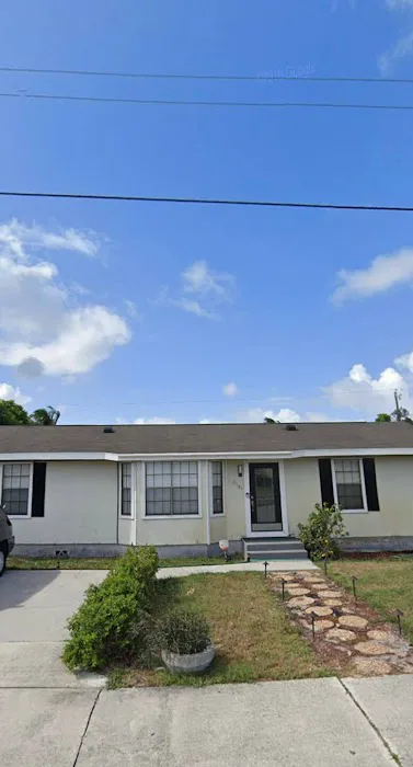 Paradise Exteriors Roofing Picture 1