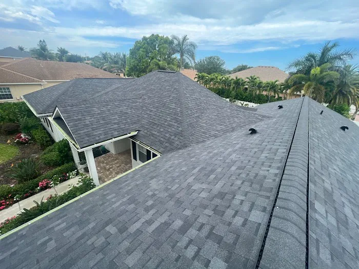 Red Dog's Roofing of Florida Picture 9