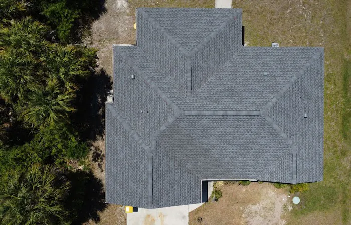 Suncoast Builders & Roofing Picture 1