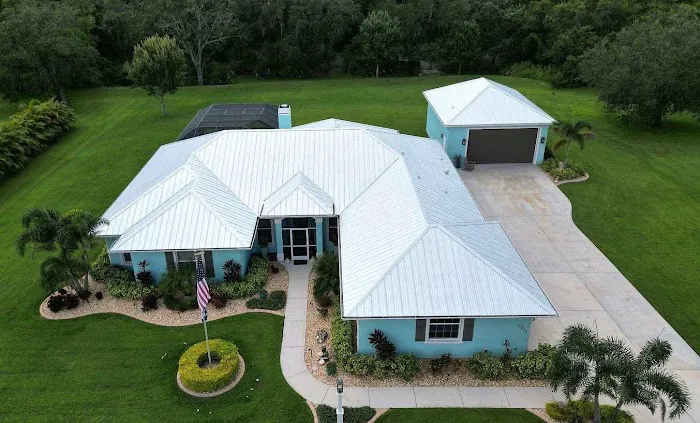 Suncoast Builders & Roofing Picture 8