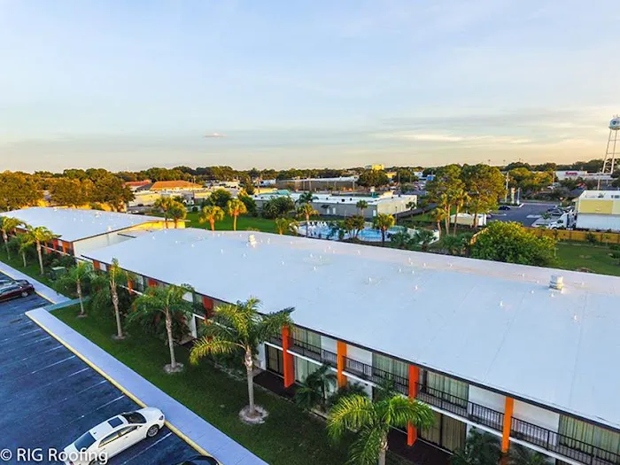 RIG Roofing Picture 9