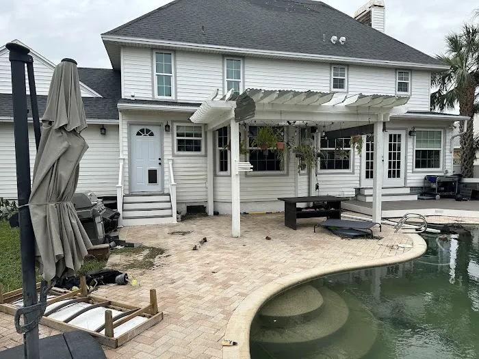 Right Way Roofing Picture 6