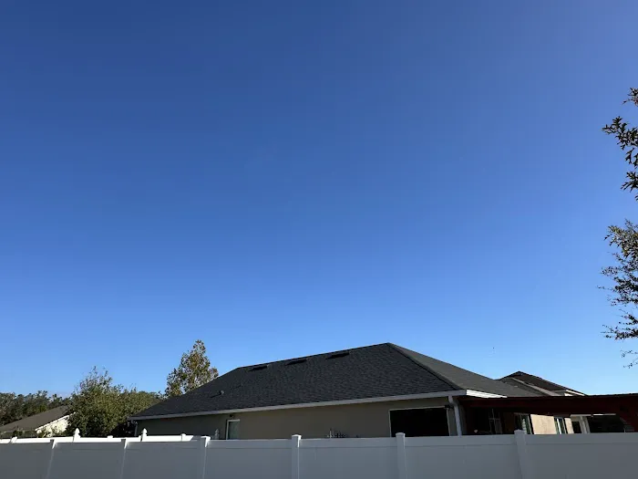 Florida Roofing Team Picture 2