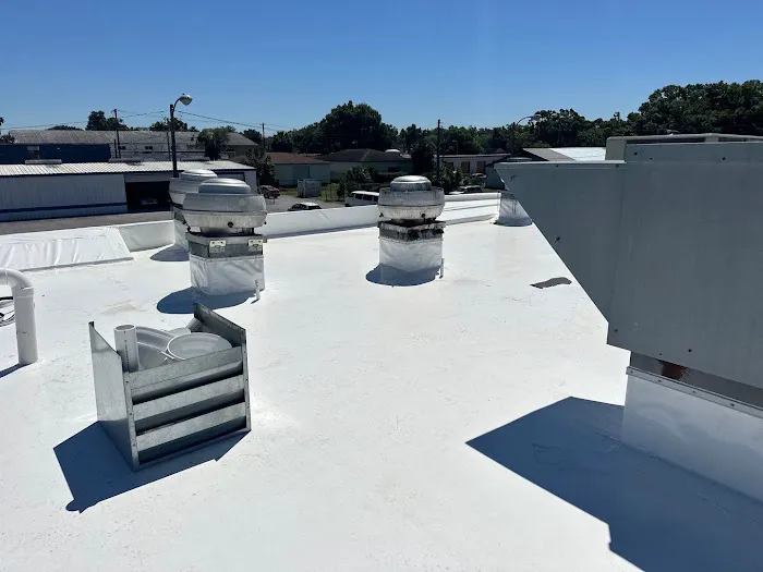 Del Wolf Roofing, LLC Picture 1