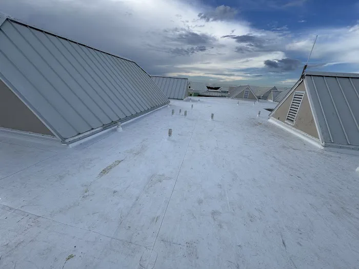 Southeast Roofing & Contracting LLC Picture 6