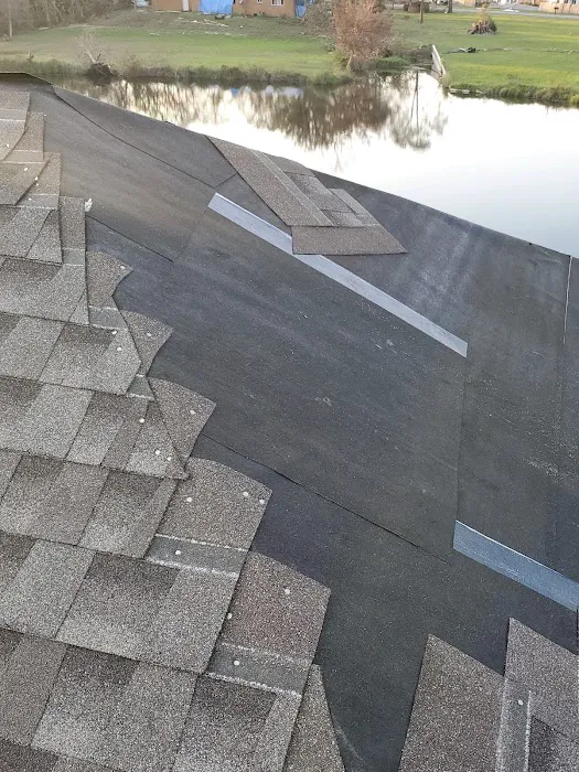 LM Roofing and Construction Corp Picture 3