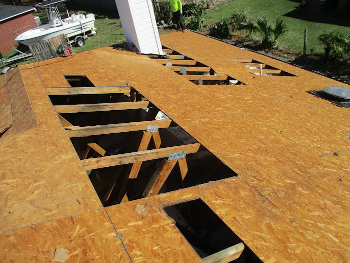 LM Roofing and Construction Corp Picture 4