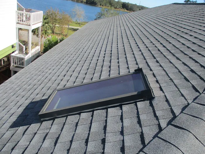 LM Roofing and Construction Corp Picture 5