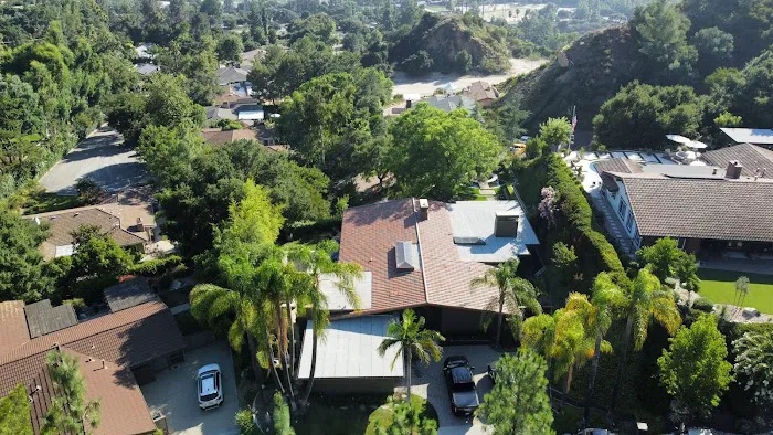 SKYLER ROOFING SERVICES Picture 2