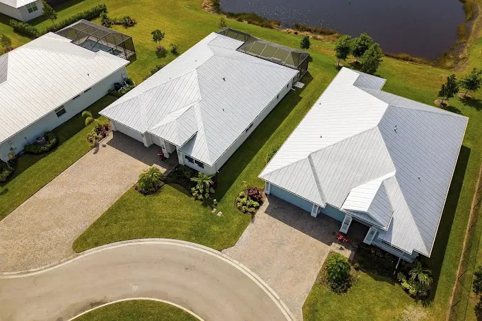 Squarebuilt Roofing & Construction Picture 5