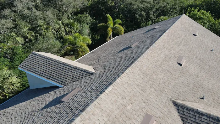 K&R Roofing Division Picture 10