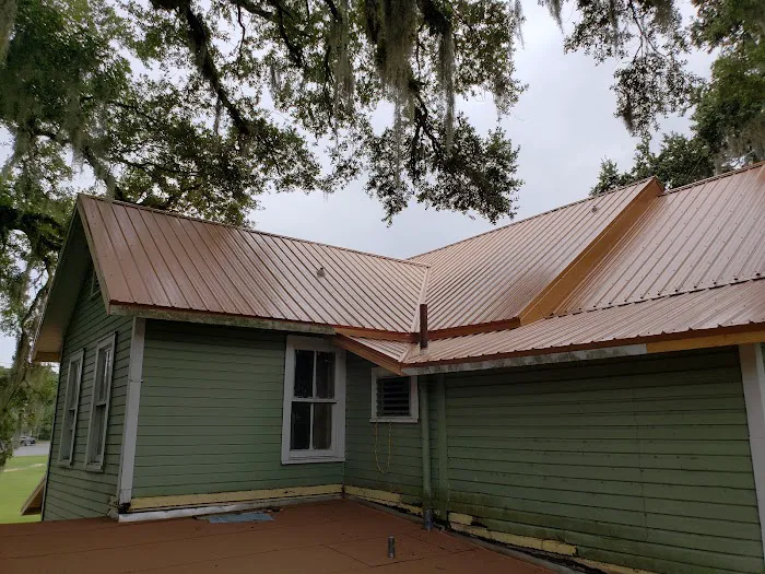 AGM Roofing Picture 10