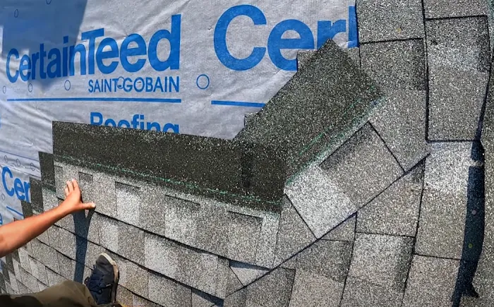 Saint Petersburg Shield Roof Pro Picture 2