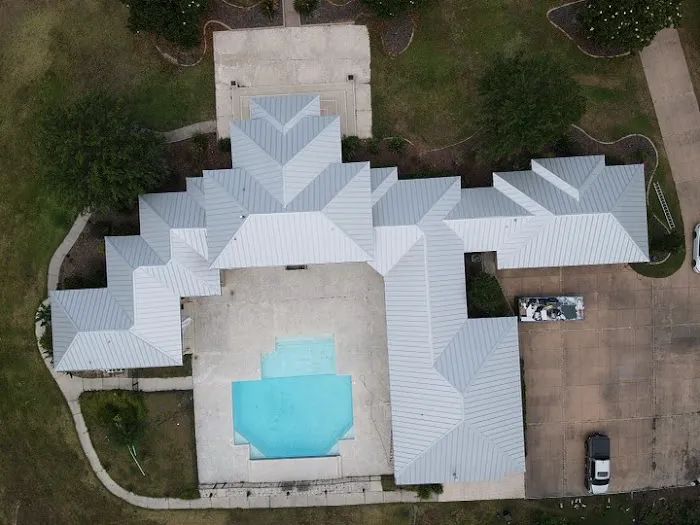 J & S Roofing and Construction Inc. Picture 3